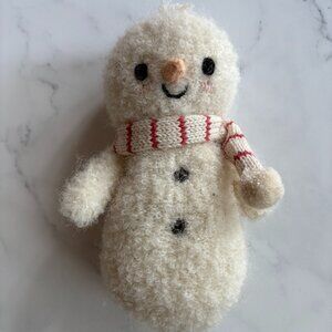 Cuddle + Kind snowman with red stripes scarf
